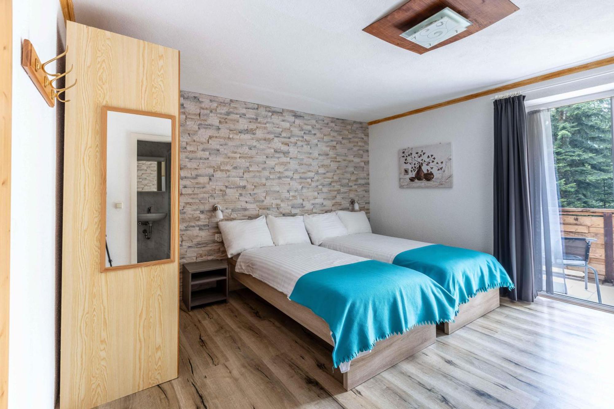 Hartkaiser Rooms And Apartments Ellmau Exterior photo